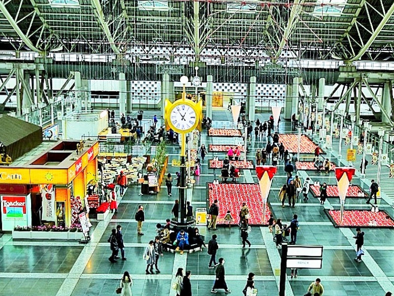 時空(とき)の広場は大阪駅の待ち合わせ場所