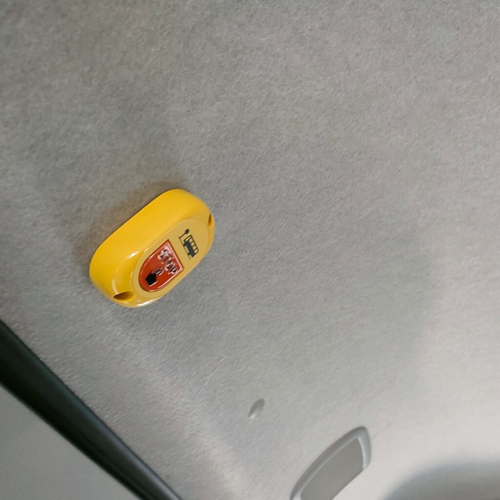 ねやBUS　降車ボタン