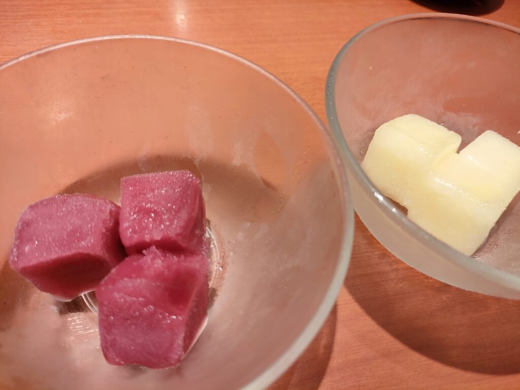 和食さと デザートハスカップの葛アイス パインの葛アイス